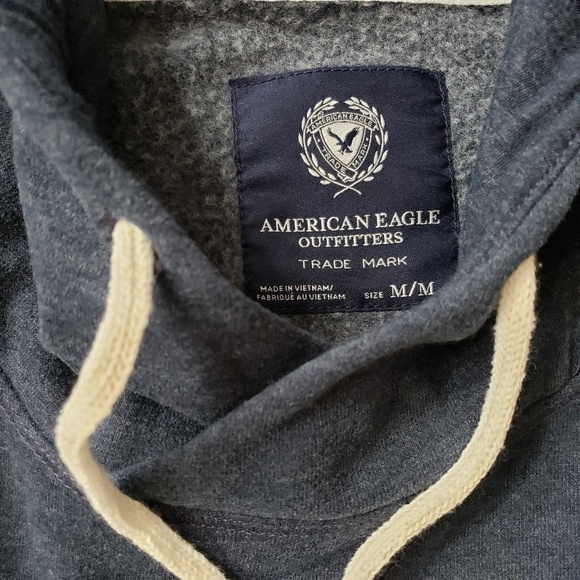 NWOT American Eagle ladies faded blue hoodie - Picture 3 of 3